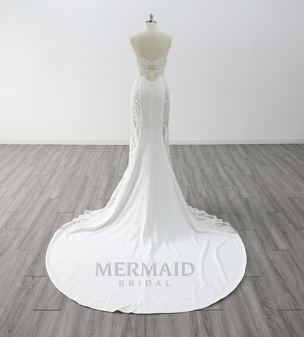 Backless Wedding Gown Floor Length Sweetheart Neck Court Train Lace Mermaid Wedding Dress 2023