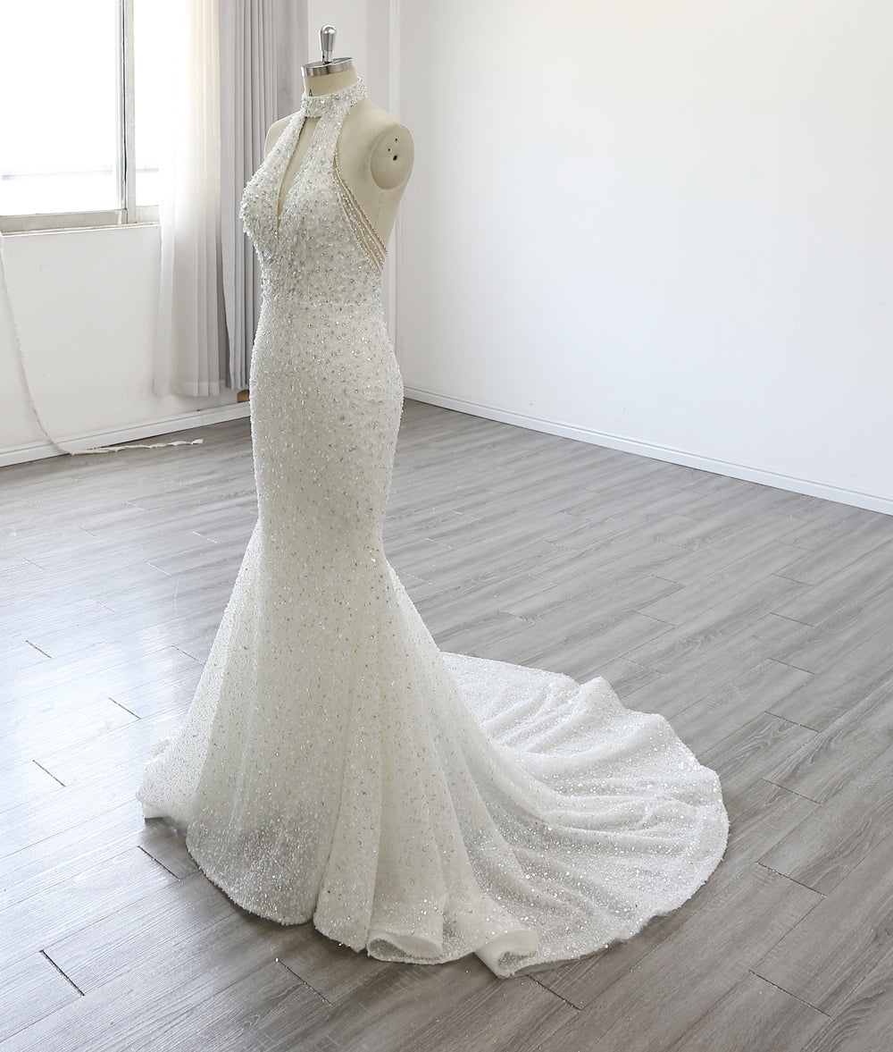 Backless Sleeveless Bridal Gown Halter Neck Court Train Heavy Beading Mermaid Wedding Dress