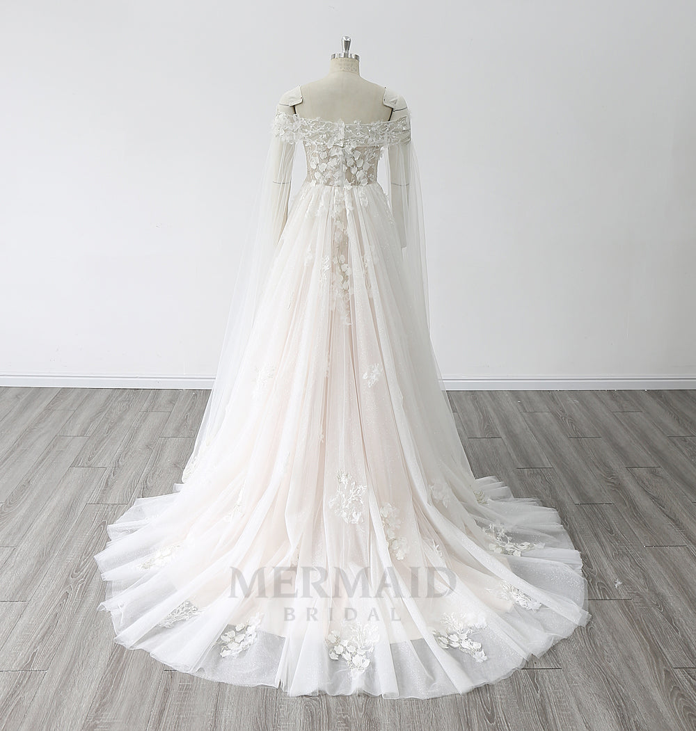 New Sweetheart Court Train 3D Flowers Lace A Line Wedding Dress 2024 with Detachable Cape
