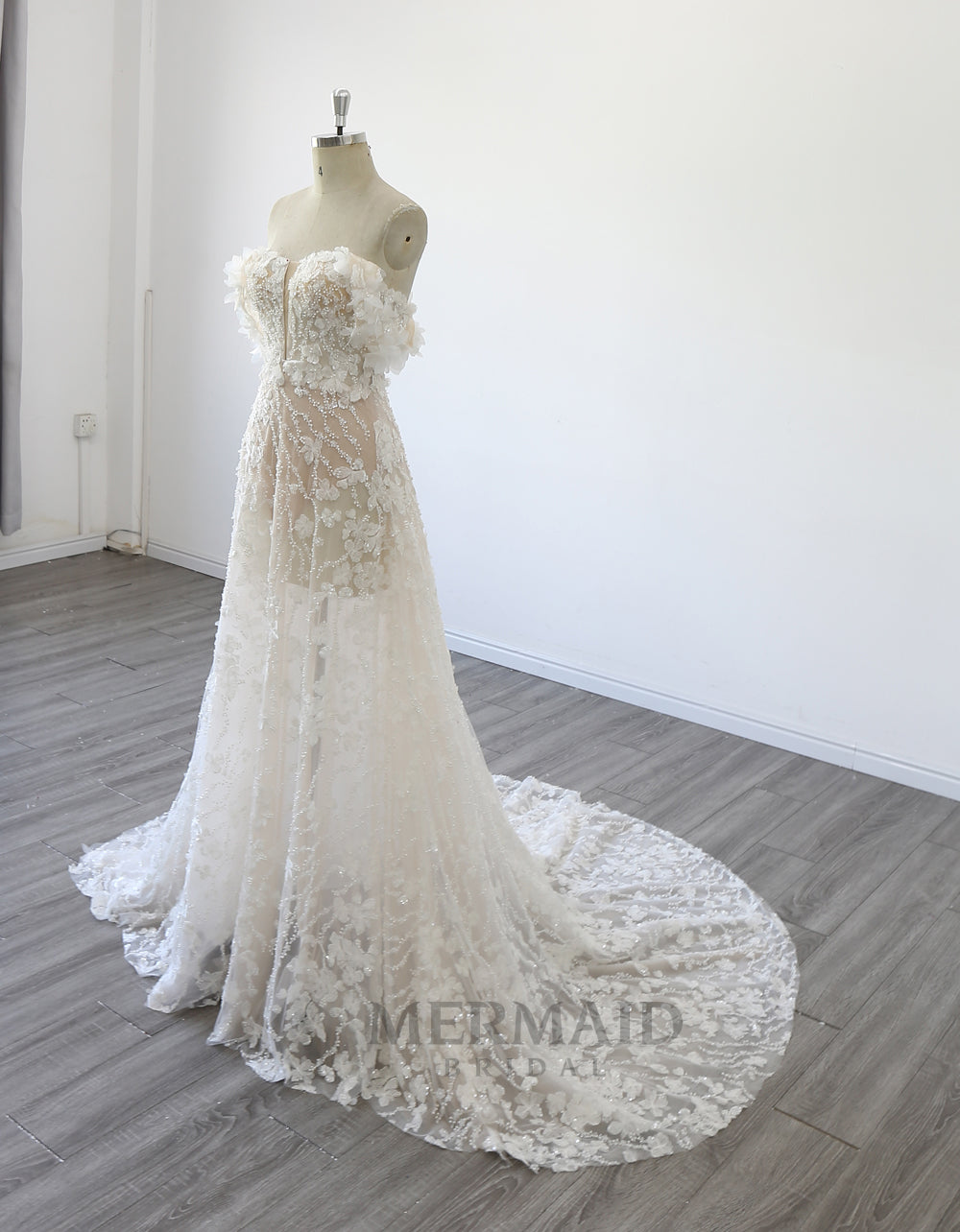 New Off Shoulder V Neck Court Train A Line Heavy Beaded Lace Wedding Dress
