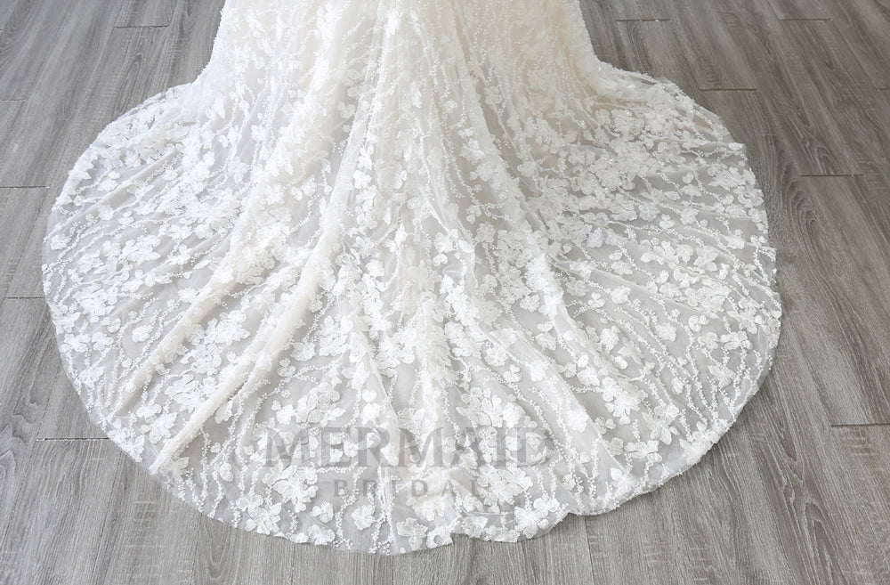 New Off Shoulder V Neck Court Train A Line Heavy Beaded Lace Wedding Dress