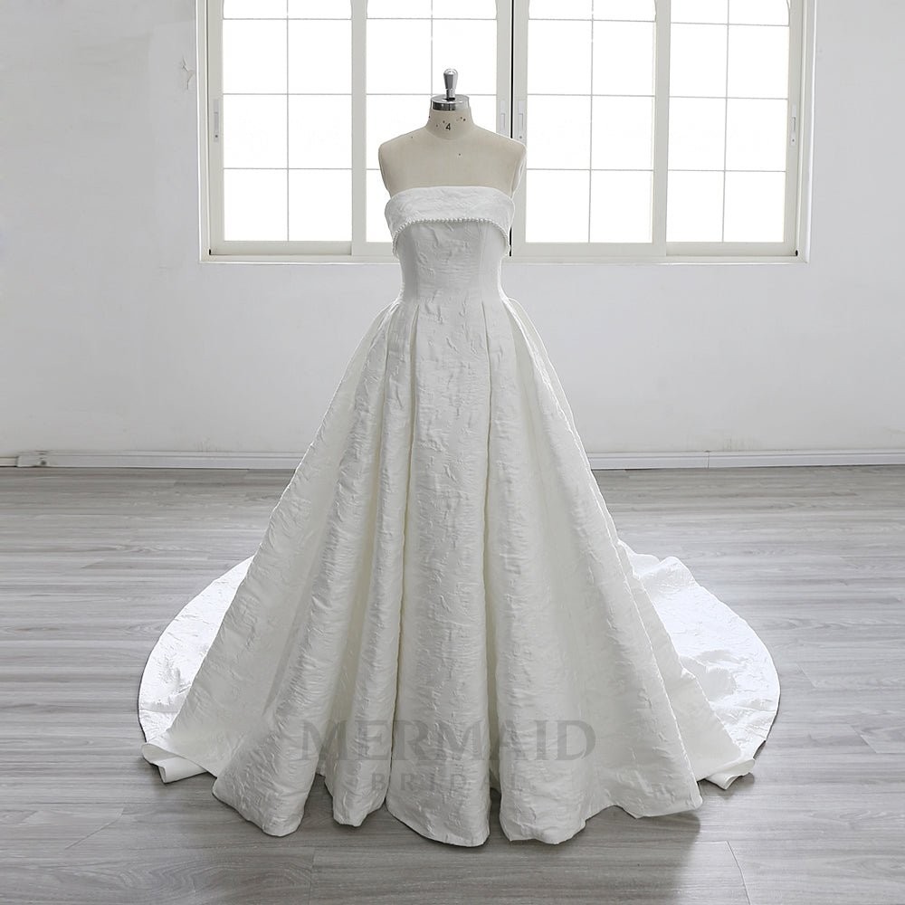 New Strapless Court Train Ball Gown Jacquard Satin Wedding Dress 2025