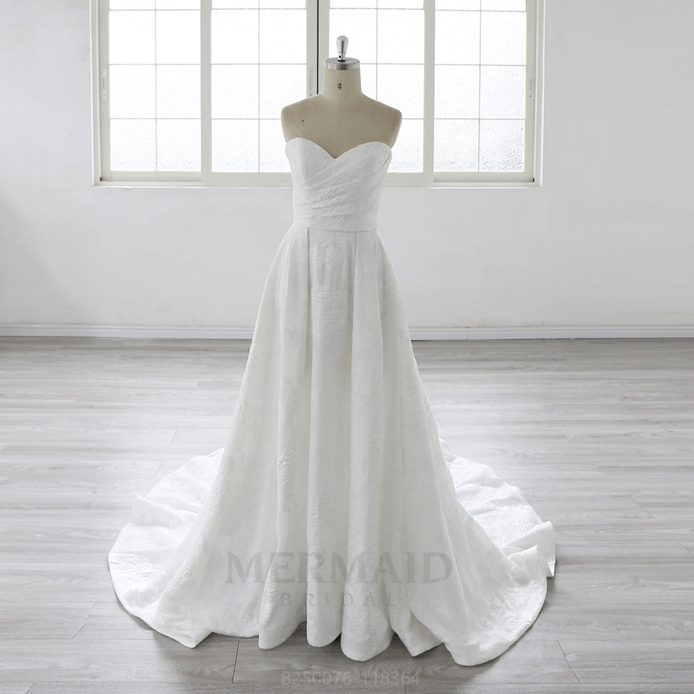 Simple Sweetheart Court Train A Line Jacquard Satin Wedding Dress 2025