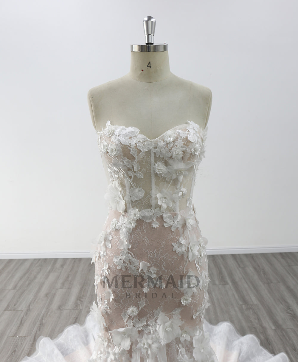 Sweetheart Court Train 3d Lace Mermaid Wedding Dress