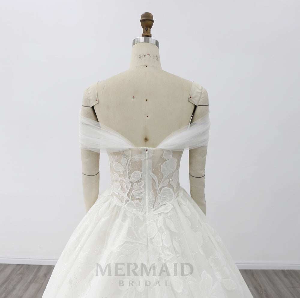 Luxury Detachable Off Shoulder Chapel Train Lace Ball Gown Wedding Dress