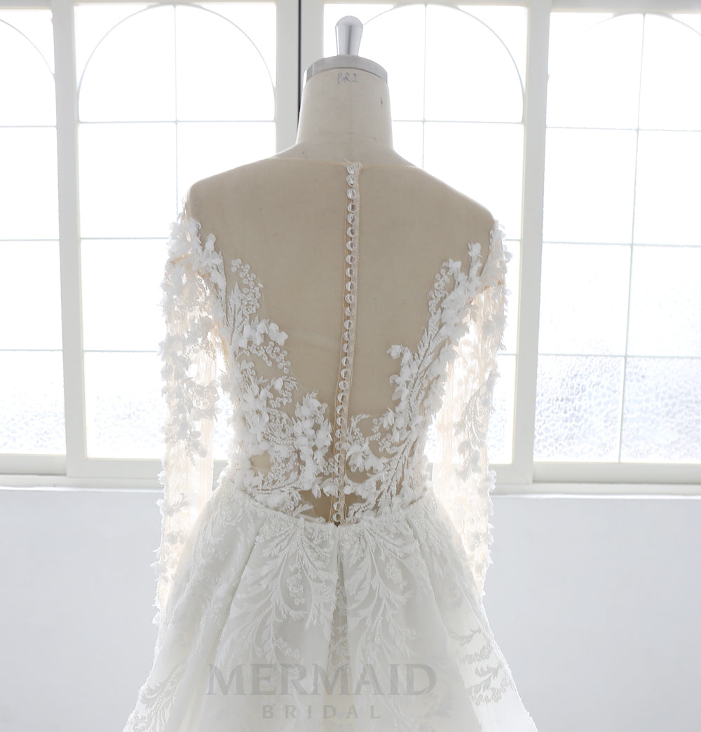 Luxury 3D Lace Flowers Lace V Neck Court Train 2 in 1 detachable Wedding Dress 2025
