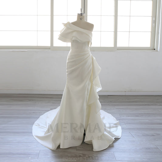 Luxury One-Shoulder Ruffle Bridal Gown Ruched Fit and Flare  Sweep Train Mikado Mermaid Wedding Dress