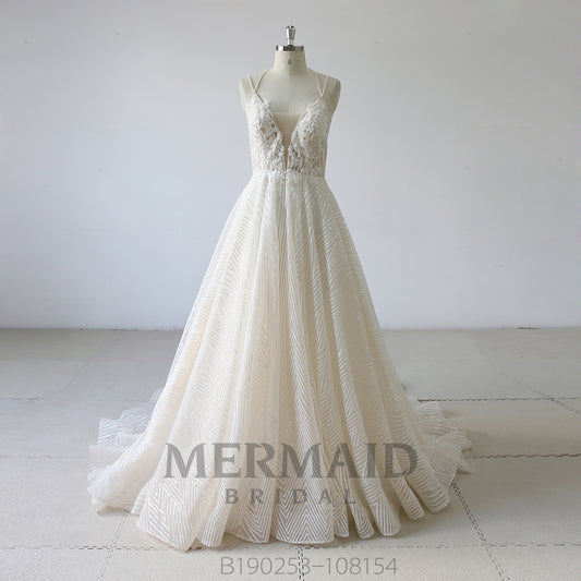 New Luxury Designer Lace Open Back Wedding Dress