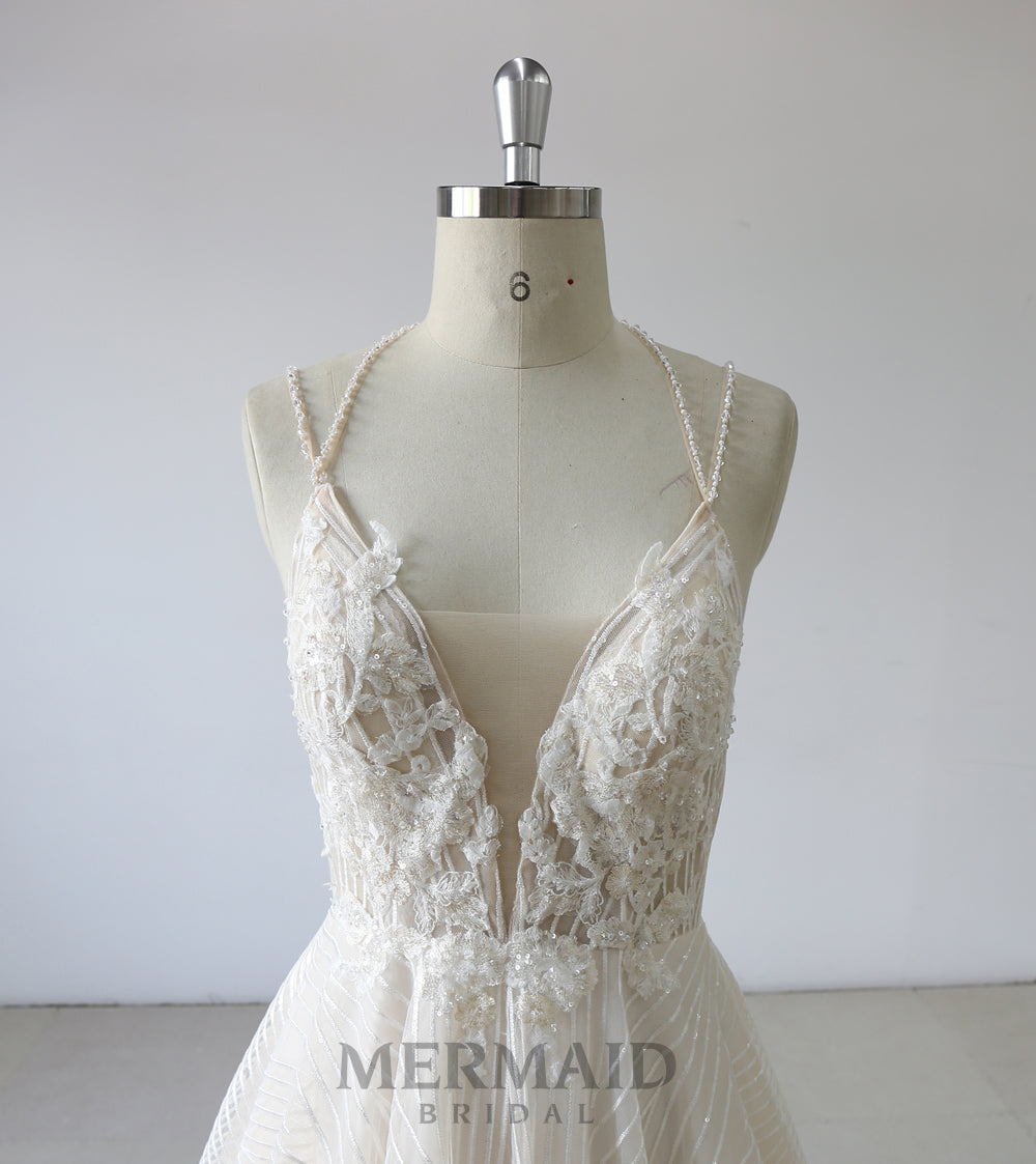 New Luxury Designer Lace Open Back Wedding Dress