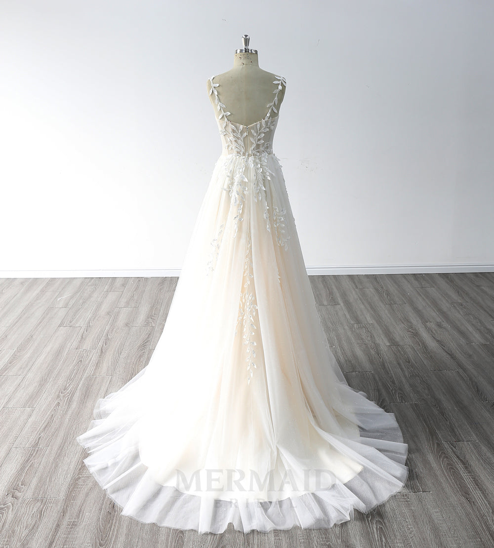 Spaghetti Straps Boat Neck Court Train Boho Beach Wedding Dress 2023